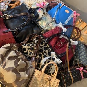 FOR RESELLERS ‼️ BULK LOT OF DESIGNER BRAND BAGS SOME VINTAGE SOLD AS IS !!